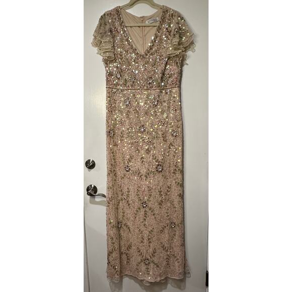 Mac Duggal Embellished Ruffled Cap Sleeve V-Neck Gown Size 12 NWT #10772 Sequins - Picture 2 of 16